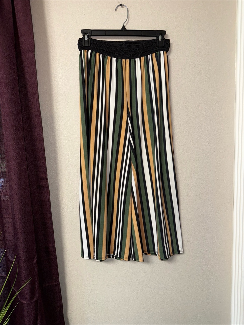 B8/2 French Laundry Striped Cropped Palazz Pants size Small
